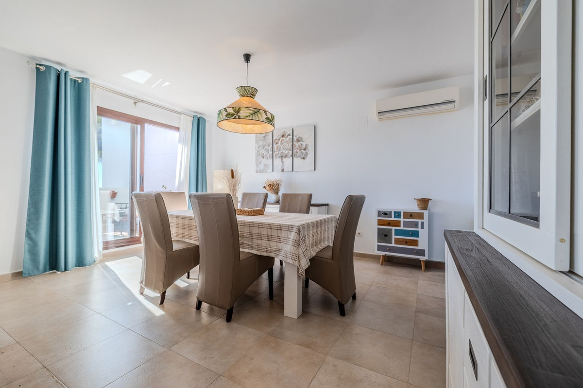 Se vende Ático Dúplex de 2 dormitorios en Costa Del Sol, Málaga, España