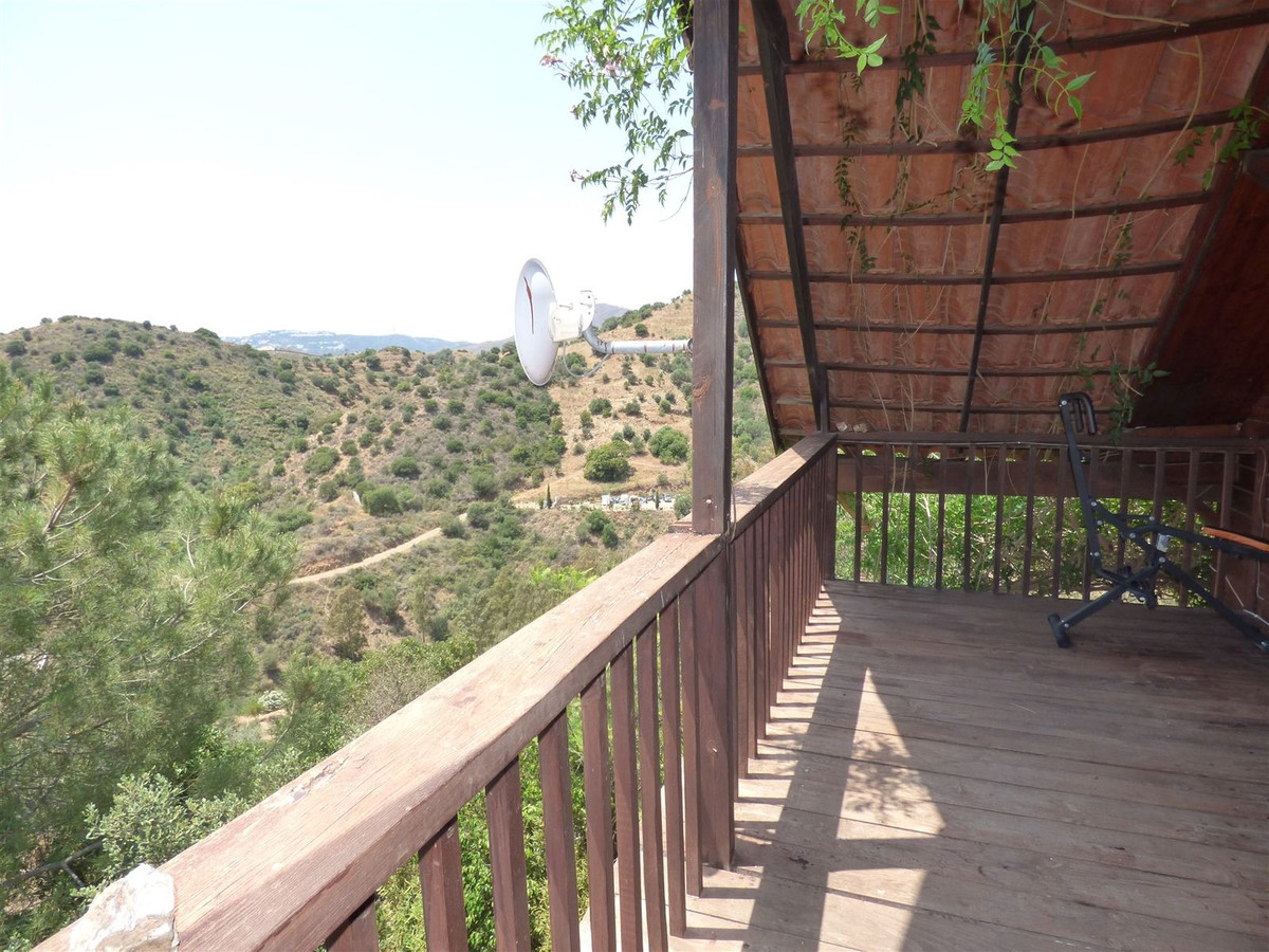 Se vende Finca - Cortijo de 6 dormitorios en Costa Del Sol, Málaga, España