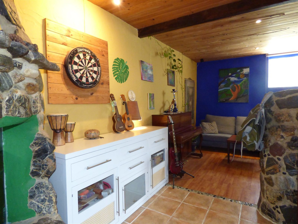 Se vende Finca - Cortijo de 6 dormitorios en Costa Del Sol, Málaga, España