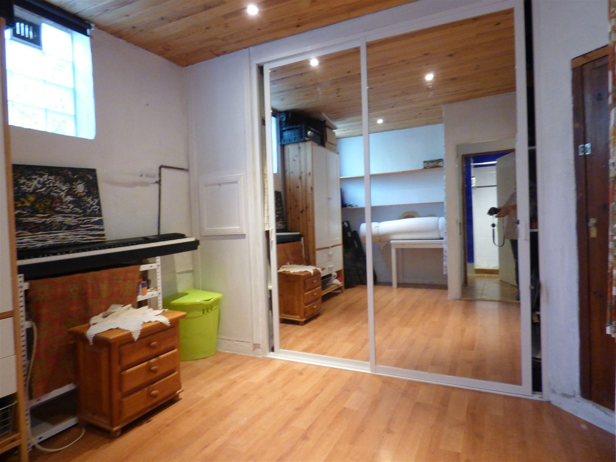 Se vende Finca - Cortijo de 6 dormitorios en Costa Del Sol, Málaga, España