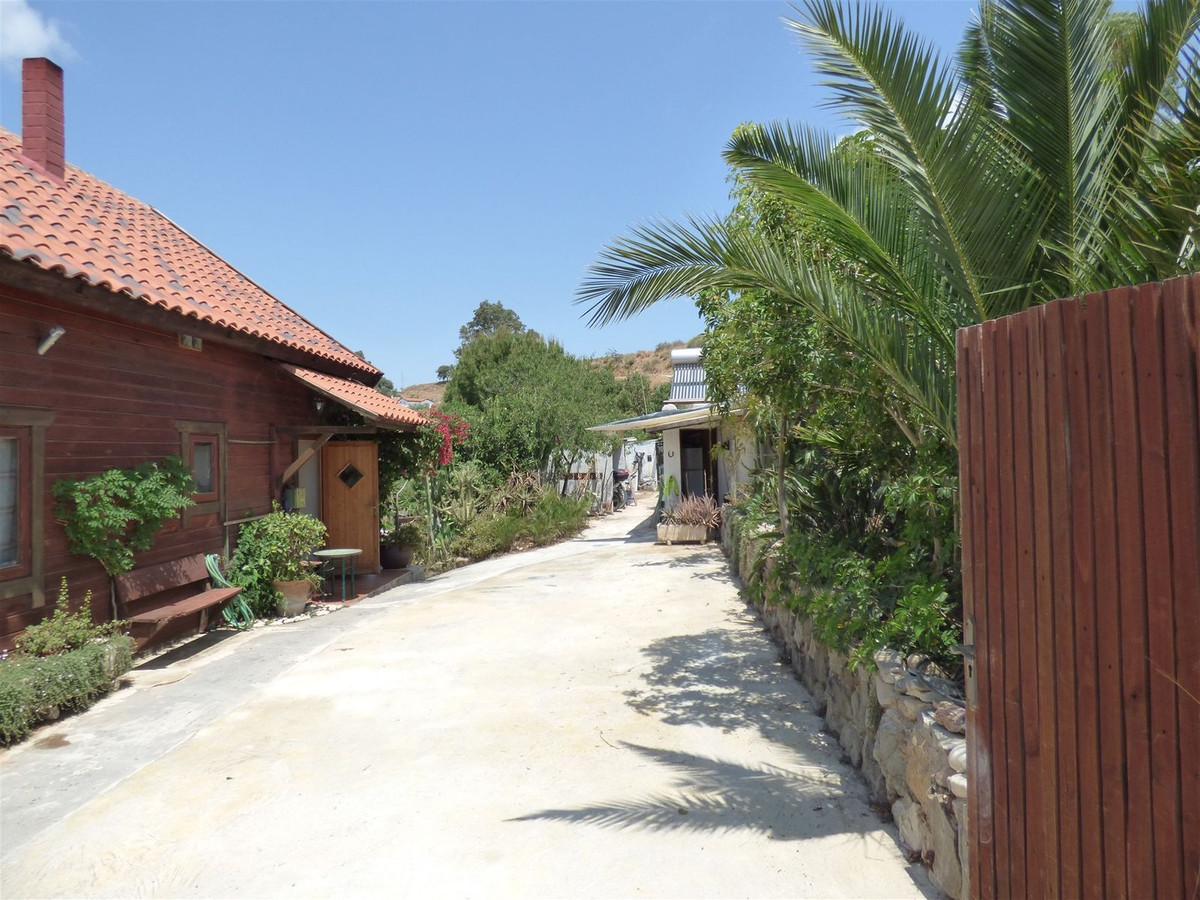 Se vende Finca - Cortijo de 6 dormitorios en Costa Del Sol, Málaga, España