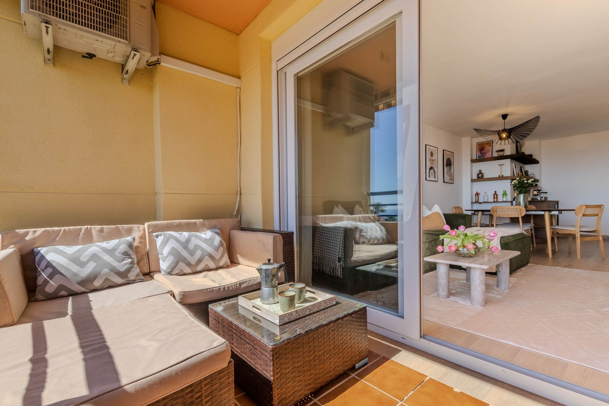 3 Bed Apartment for sale in El Pinillo Costa Del Sol, Málaga, Spain
