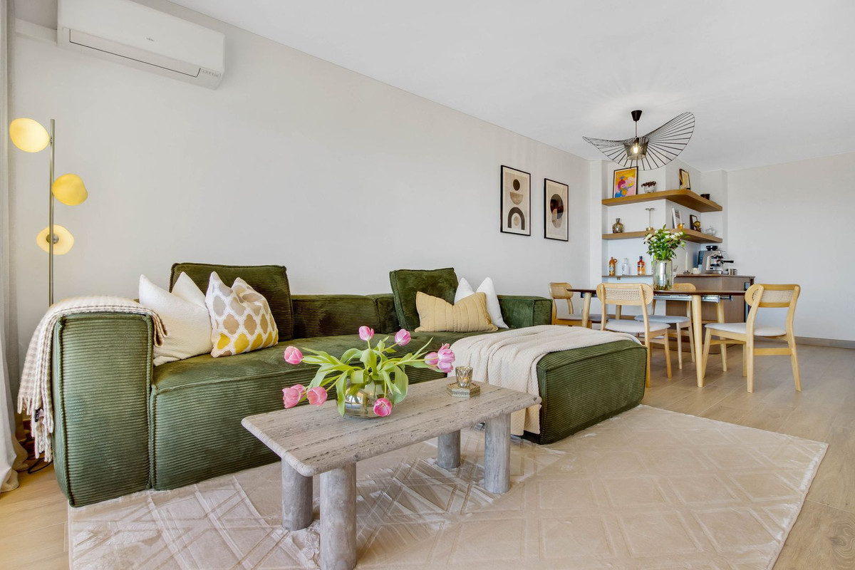 3 Bed Apartment for sale in El Pinillo Costa Del Sol, Málaga, Spain