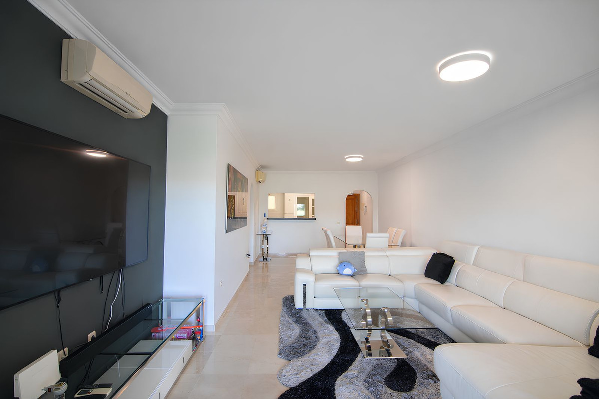 2 Bed Apartment for sale in Mijas Costa Del Sol, Málaga, Spain