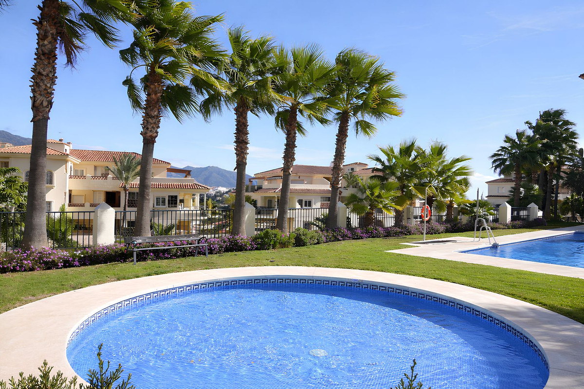2 Bed Apartment for sale in Mijas Costa Del Sol, Málaga, Spain