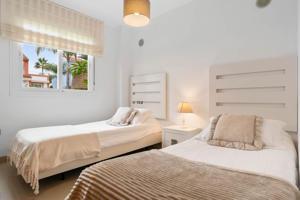 2 Bed Apartment for sale in Estepona Costa Del Sol, Málaga, Spain