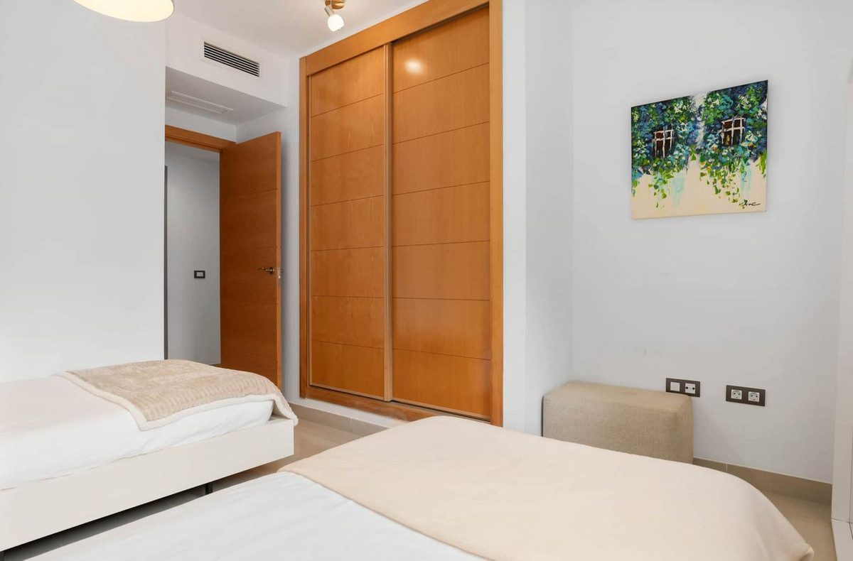 2 Bed Apartment for sale in Estepona Costa Del Sol, Málaga, Spain