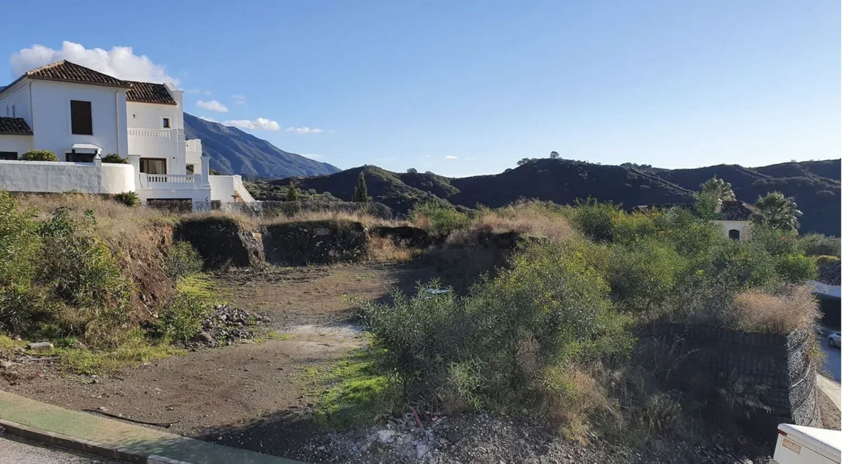 Plots for sale in Benahavís Costa Del Sol, Málaga, Spain