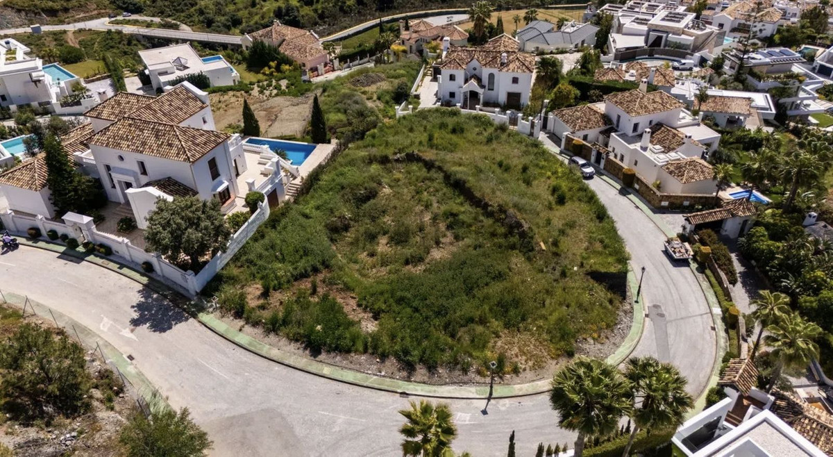 Plots for sale in Benahavís Costa Del Sol, Málaga, Spain