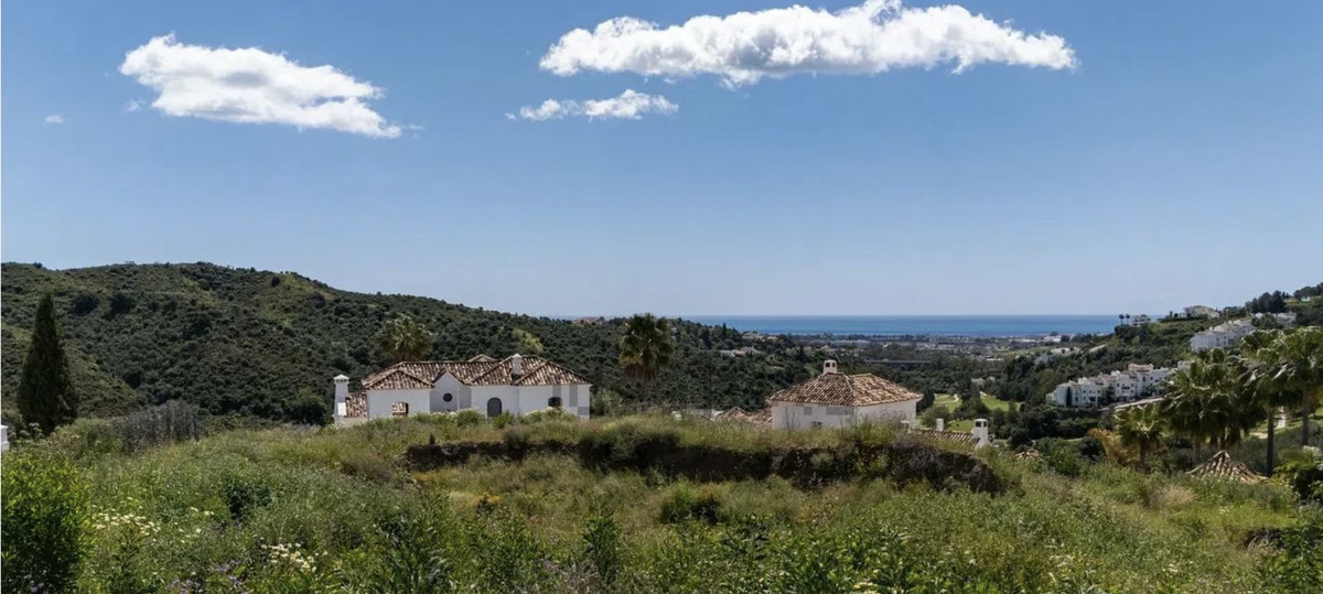 Plots for sale in Benahavís Costa Del Sol, Málaga, Spain