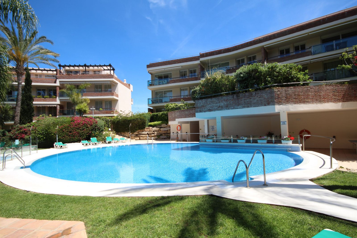 Se vende Ático de 2 dormitorios en Costa Del Sol, Málaga, España