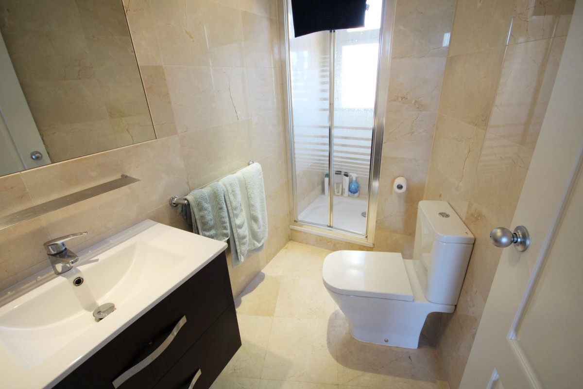 Se vende Ático de 2 dormitorios en Costa Del Sol, Málaga, España