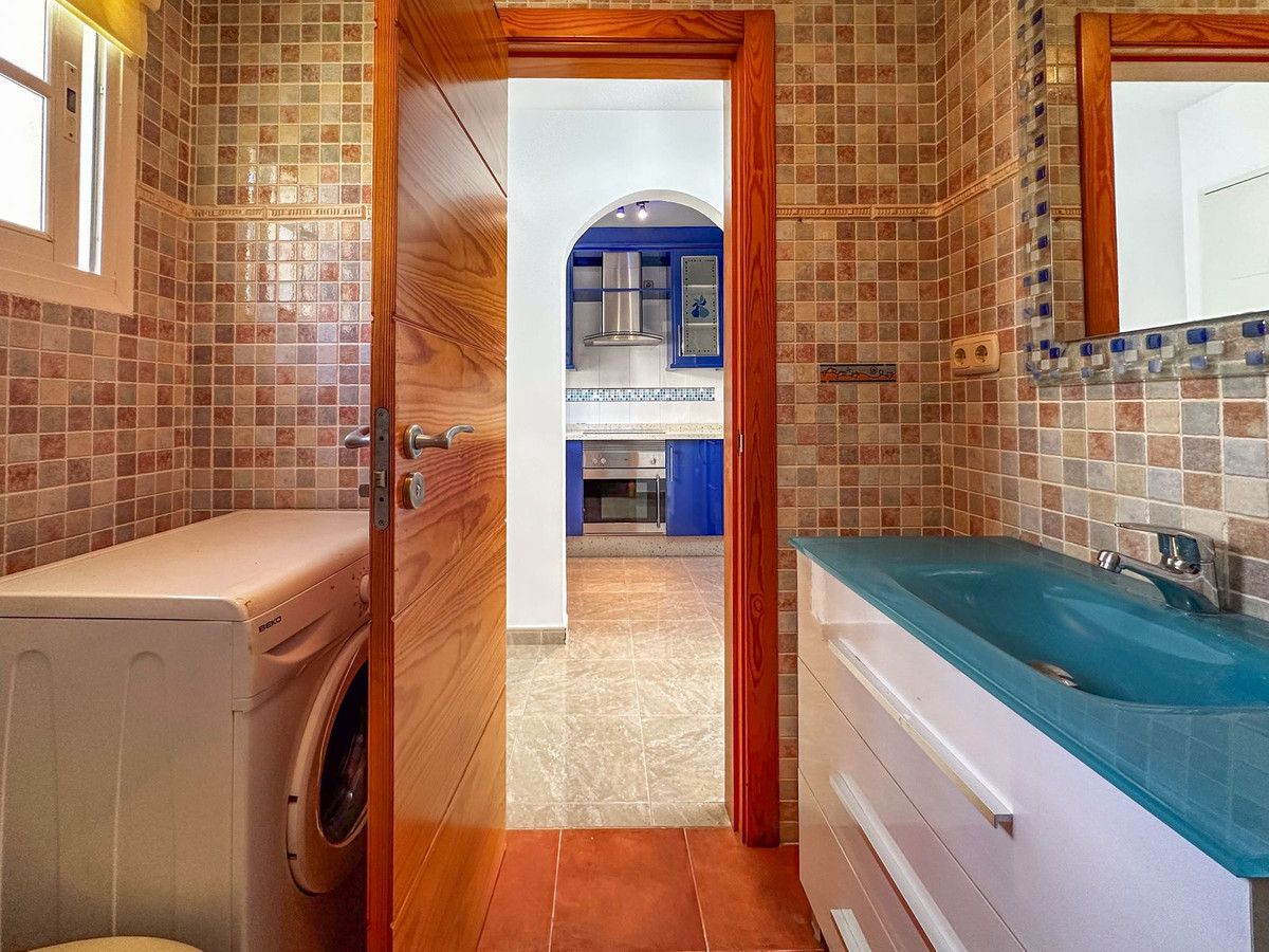 Se vende Bungalow de 1 dormitorios en Costa Del Sol, Málaga, España