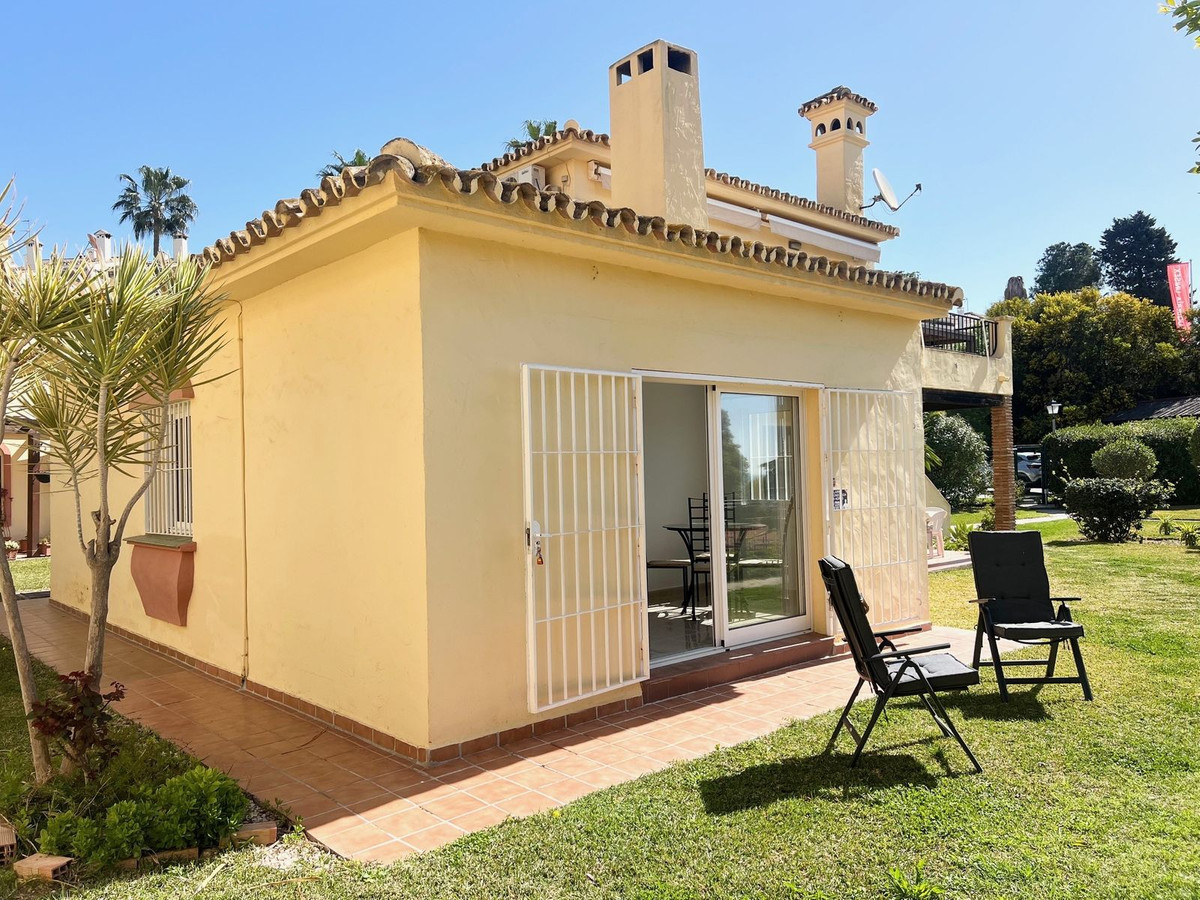 Se vende Bungalow de 1 dormitorios en Costa Del Sol, Málaga, España