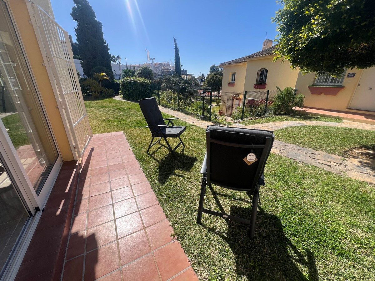 Se vende Bungalow de 1 dormitorios en Costa Del Sol, Málaga, España