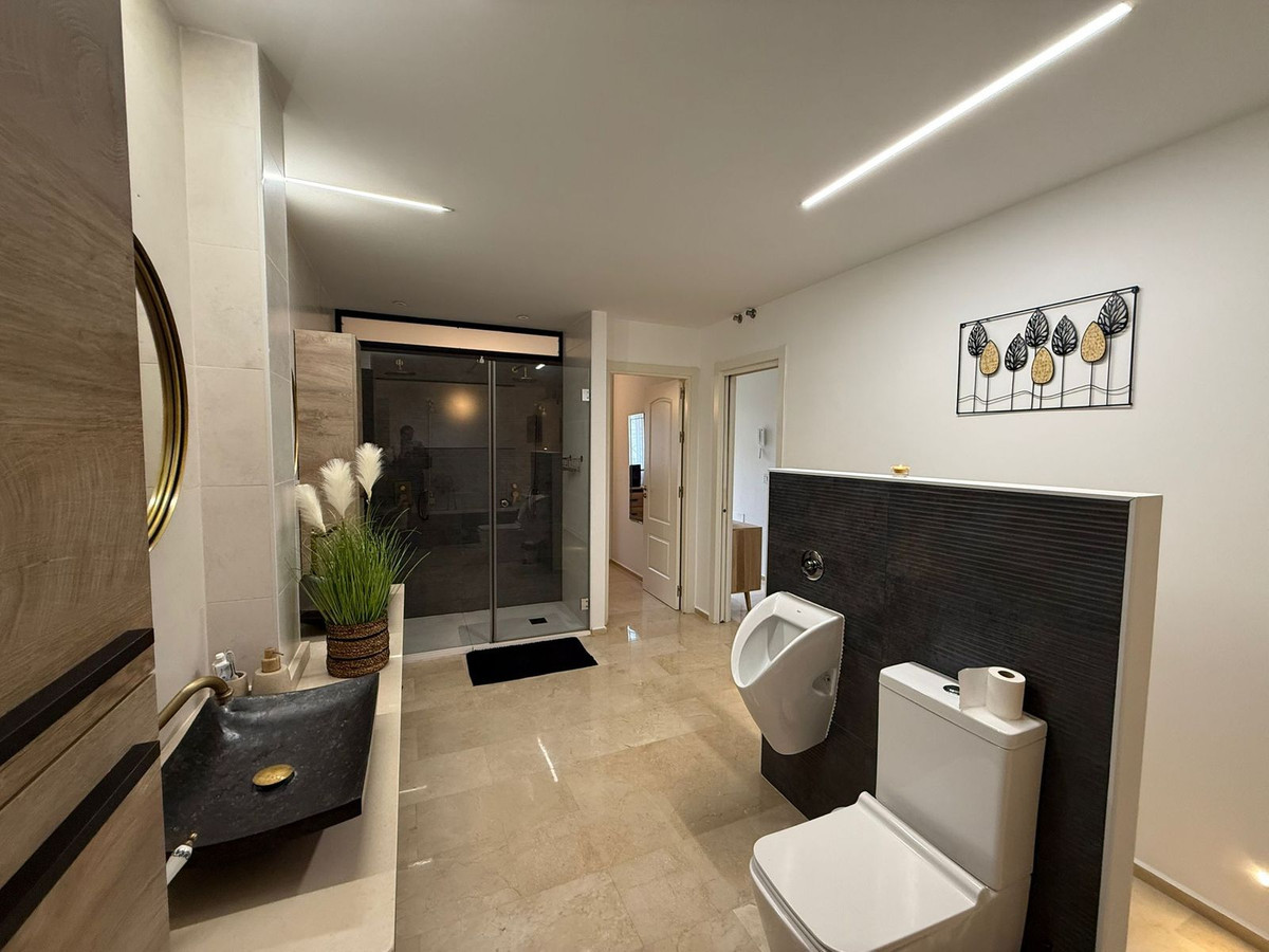 2 Bed Apartment for sale in Riviera Del Sol Costa Del Sol, Málaga, Spain