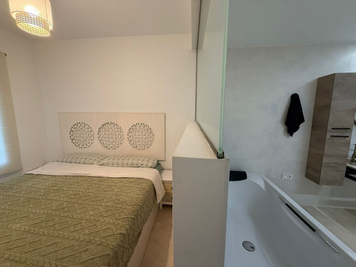 2 Bed Apartment for sale in Riviera Del Sol Costa Del Sol, Málaga, Spain