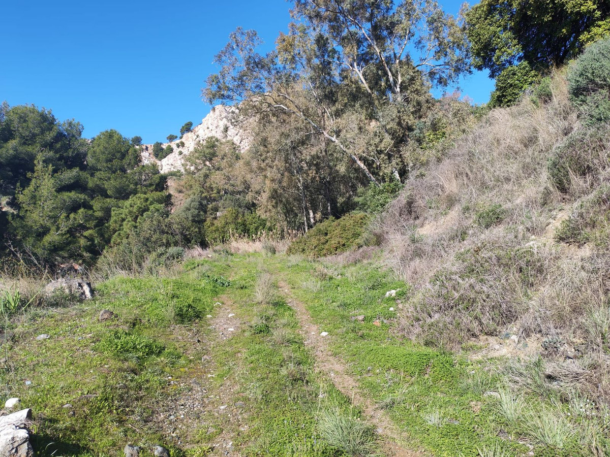 Plots for sale in Marbella Costa Del Sol, Málaga, Spain
