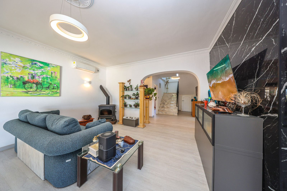 Se vende Villa - Chalet de 3 dormitorios en Costa Del Sol, Málaga, España