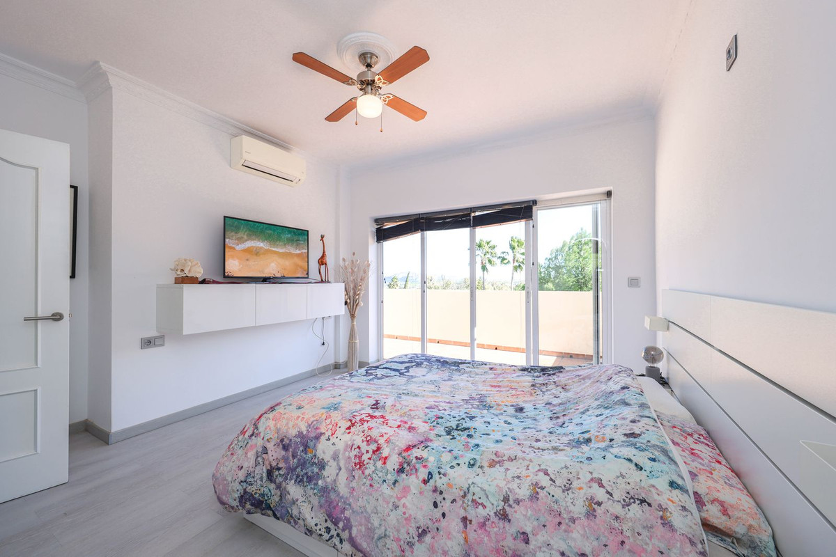 Se vende Villa - Chalet de 3 dormitorios en Costa Del Sol, Málaga, España