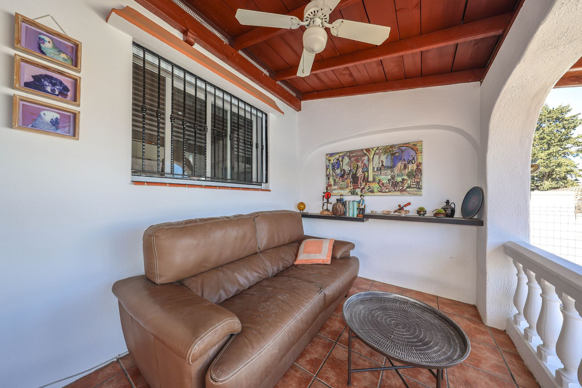 Se vende Villa - Chalet de 3 dormitorios en Costa Del Sol, Málaga, España