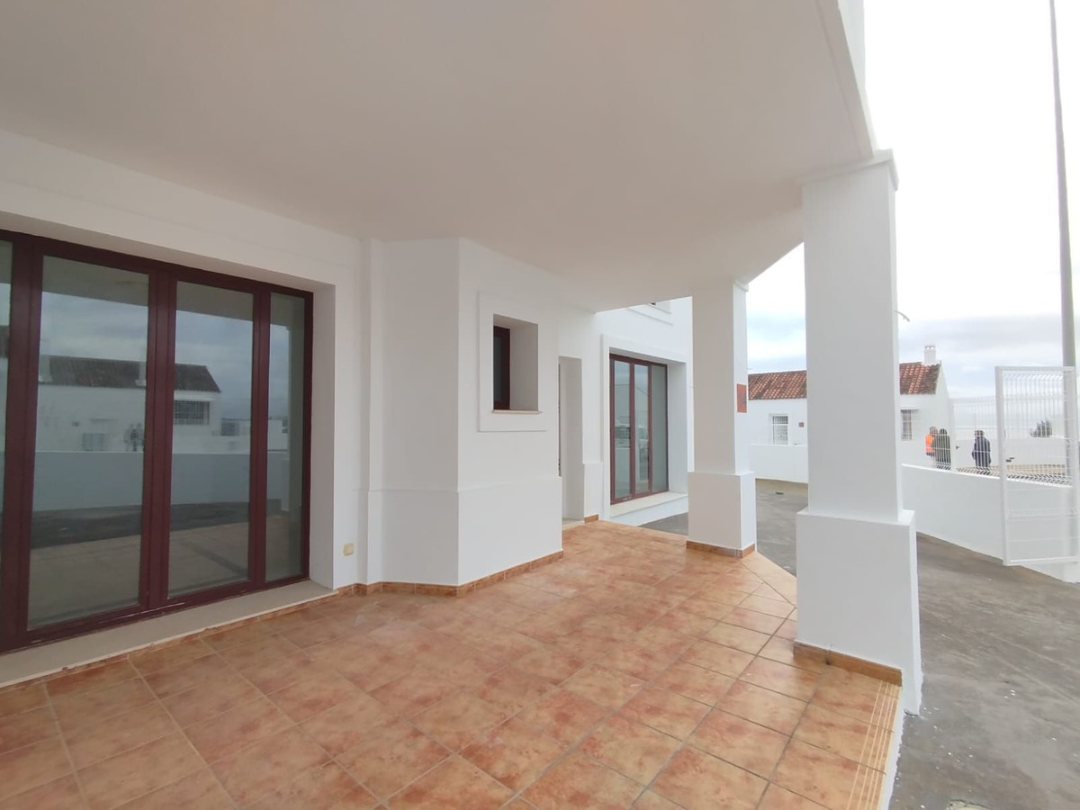 2 Bed Townhouse for sale in Doña Julia Costa Del Sol, Málaga, Spain