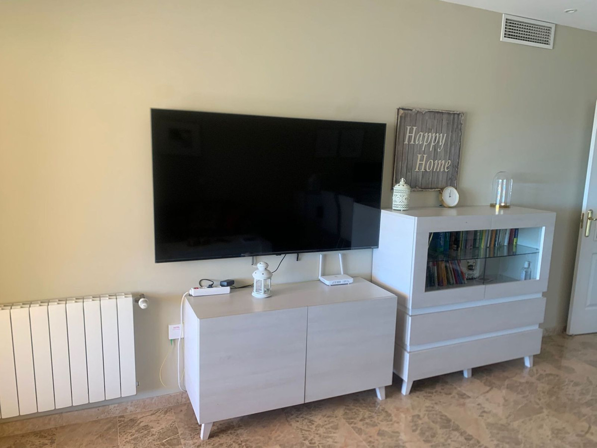 2 Bed Apartment for sale in San Pedro De Alcántara Costa Del Sol, Málaga, Spain