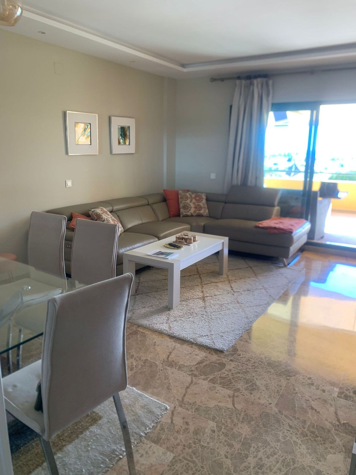 2 Bed Apartment for sale in San Pedro De Alcántara Costa Del Sol, Málaga, Spain