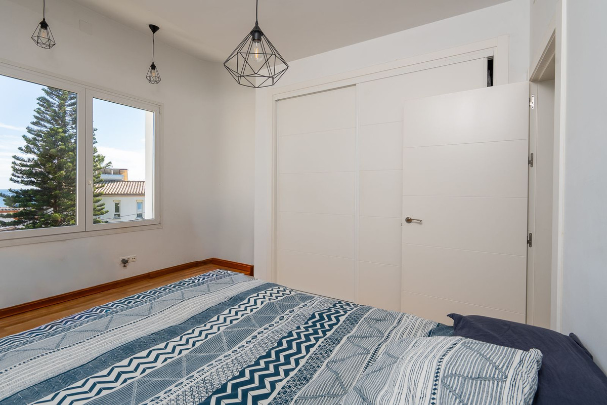 Se vende Villa - Chalet de 3 dormitorios en Costa Del Sol, Málaga, España