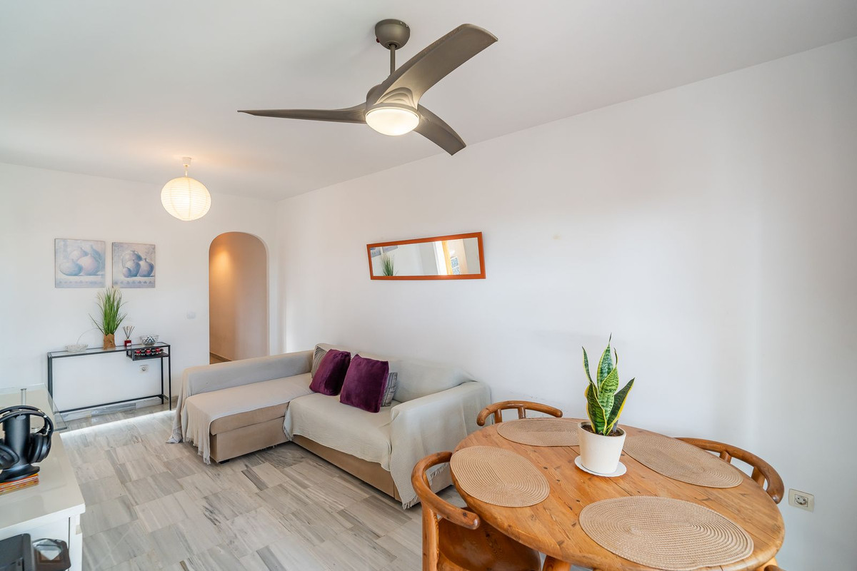 2 Bed Apartment for sale in Mijas Costa Del Sol, Málaga, Spain