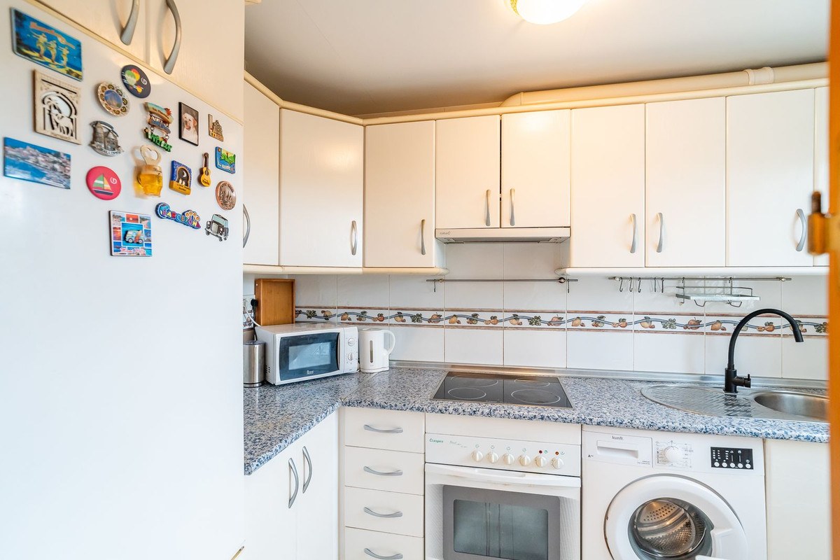 2 Bed Apartment for sale in Mijas Costa Del Sol, Málaga, Spain