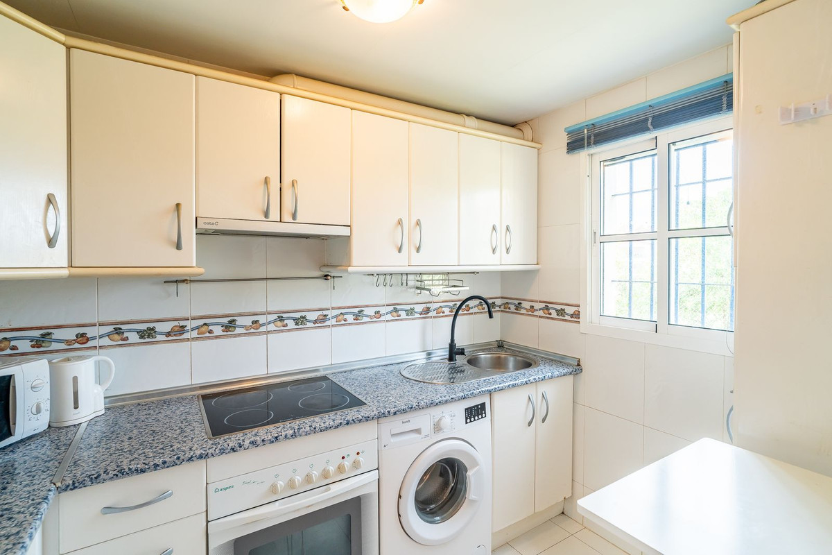 2 Bed Apartment for sale in Mijas Costa Del Sol, Málaga, Spain
