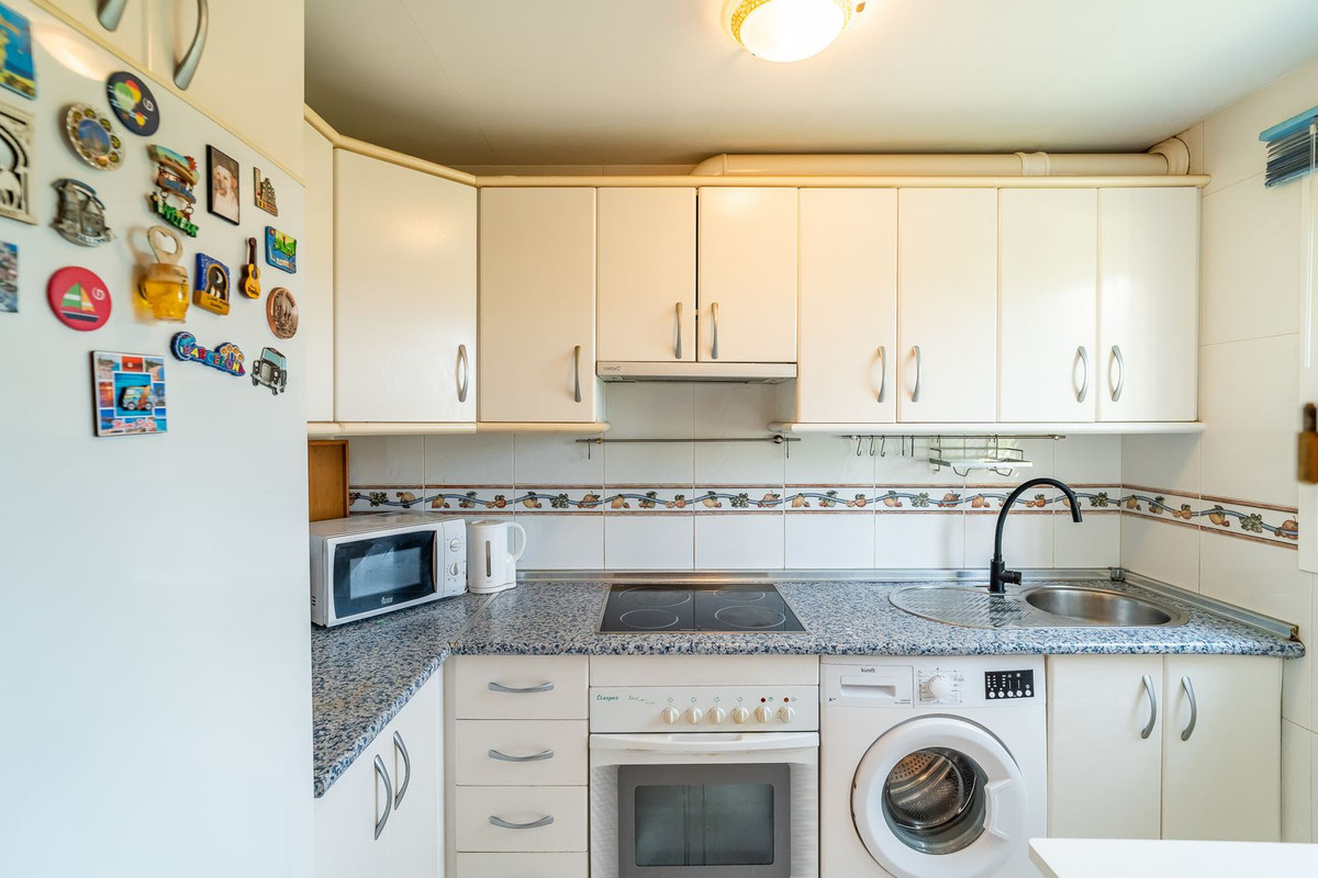 2 Bed Apartment for sale in Mijas Costa Del Sol, Málaga, Spain
