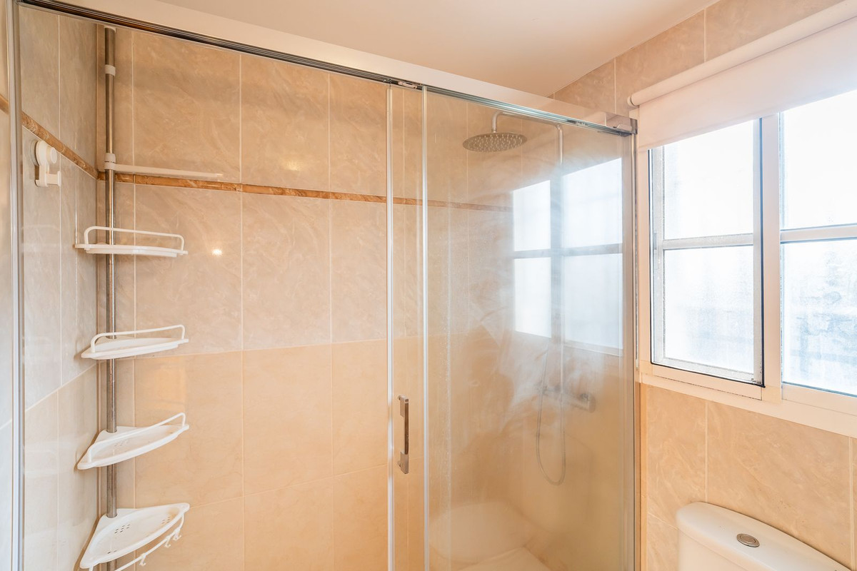 2 Bed Apartment for sale in Mijas Costa Del Sol, Málaga, Spain