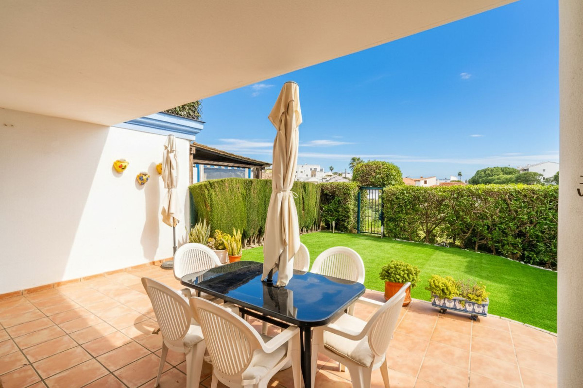 2 Bed Apartment for sale in Mijas Costa Del Sol, Málaga, Spain