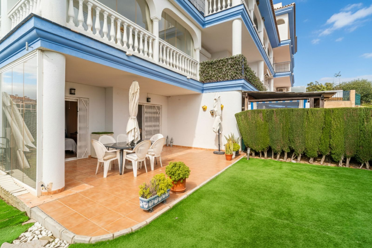 2 Bed Apartment for sale in Mijas Costa Del Sol, Málaga, Spain