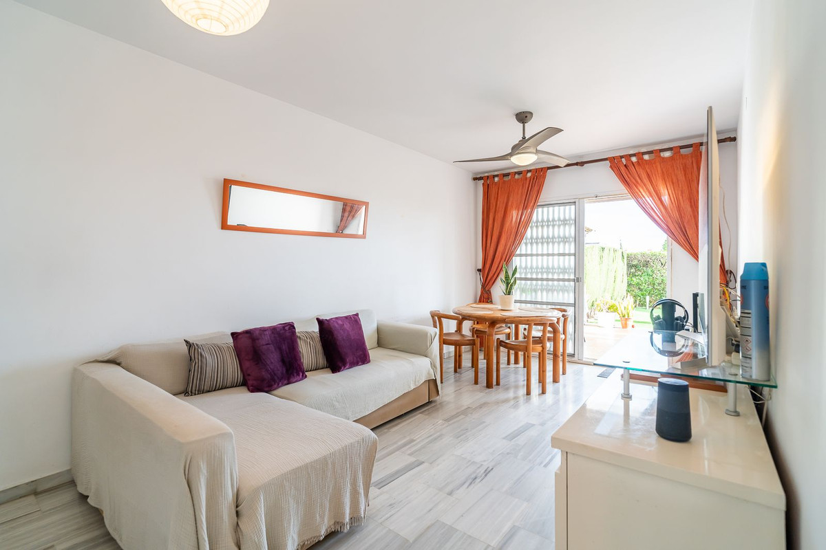 2 Bed Apartment for sale in Mijas Costa Del Sol, Málaga, Spain