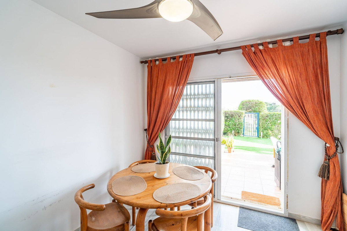 2 Bed Apartment for sale in Mijas Costa Del Sol, Málaga, Spain