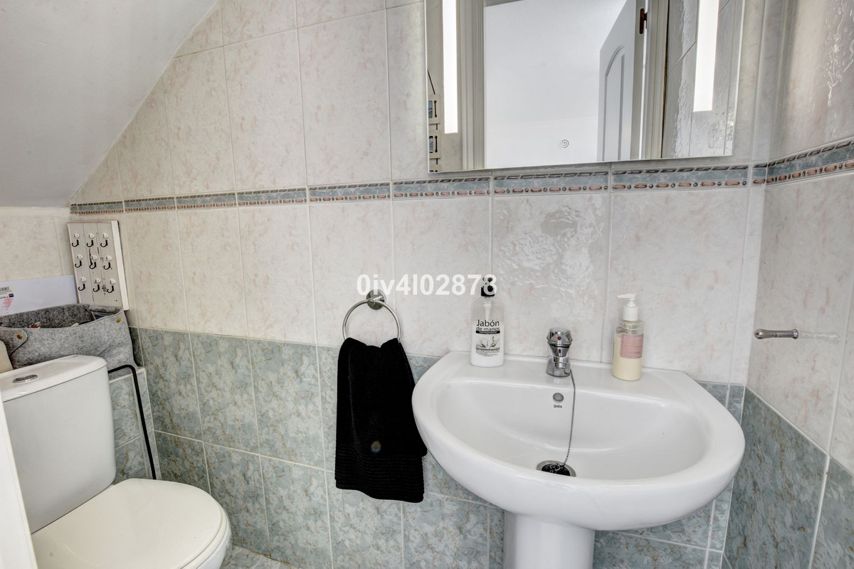 2 Bed Townhouse for sale in Benalmadena Costa Del Sol, Málaga, Spain