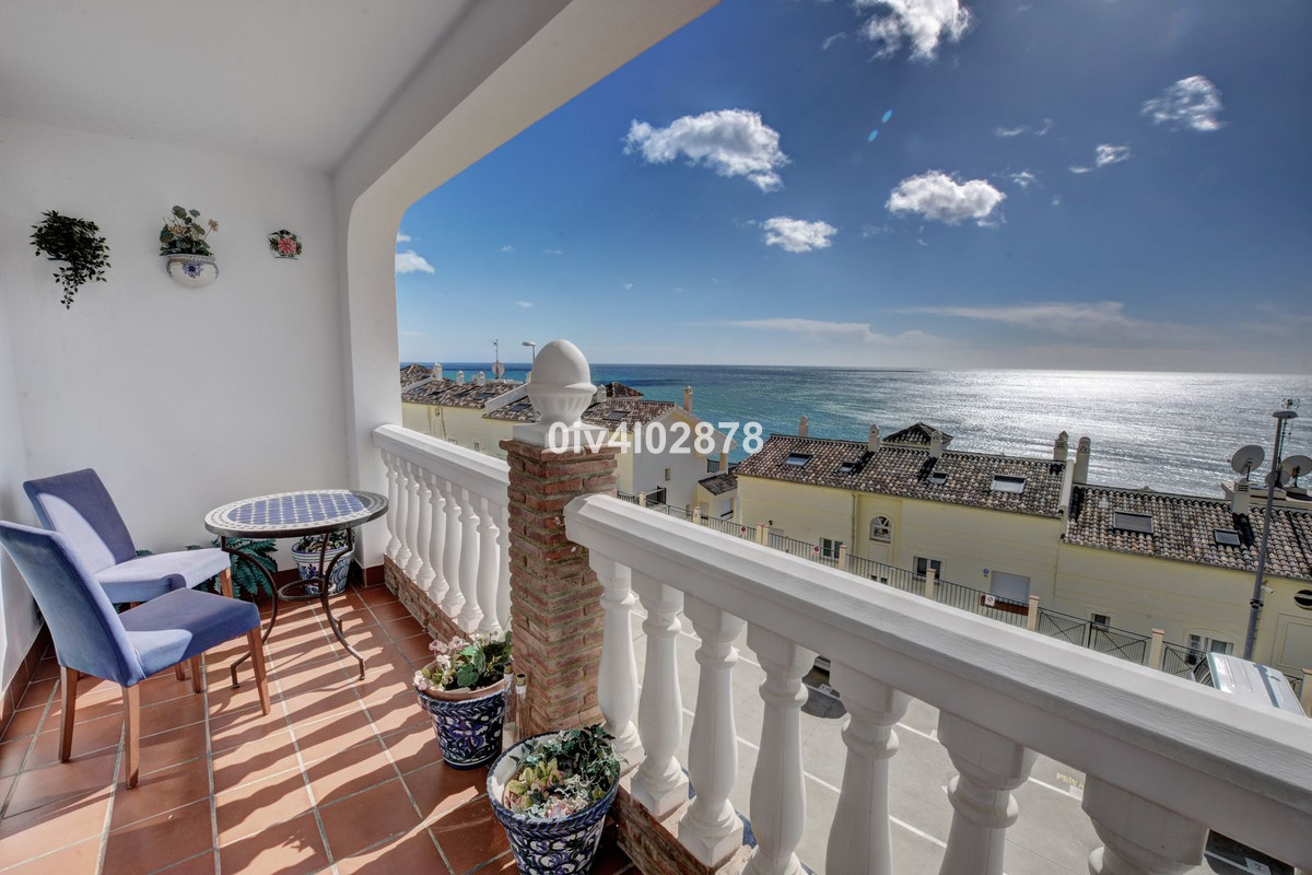 2 Bed Townhouse for sale in Benalmadena Costa Del Sol, Málaga, Spain