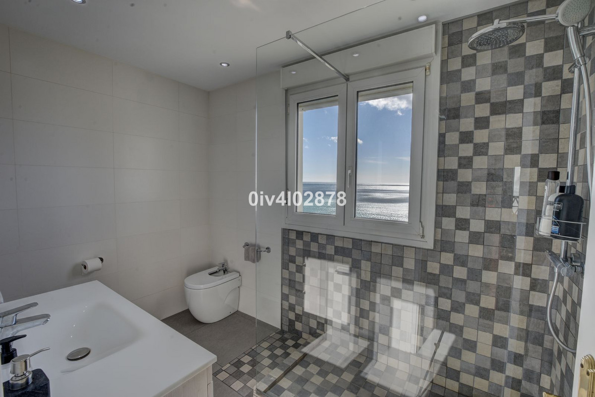 2 Bed Townhouse for sale in Benalmadena Costa Del Sol, Málaga, Spain