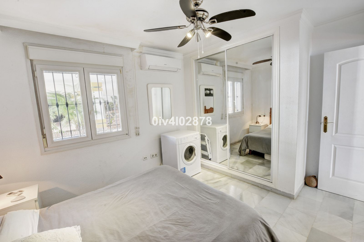 2 Bed Townhouse for sale in Benalmadena Costa Del Sol, Málaga, Spain
