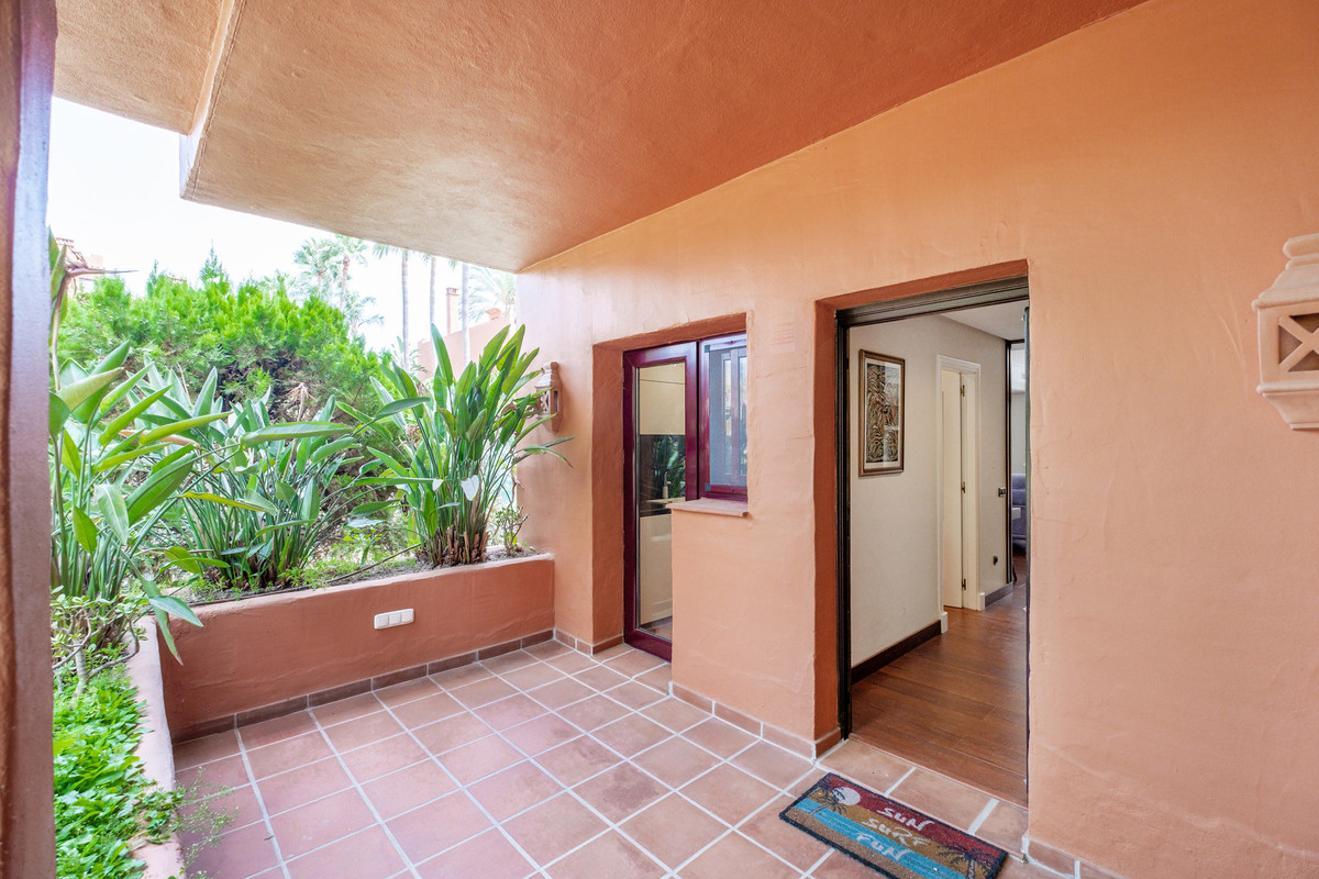 4 Bed Townhouse for sale in The Golden Mile Costa Del Sol, Málaga, Spain
