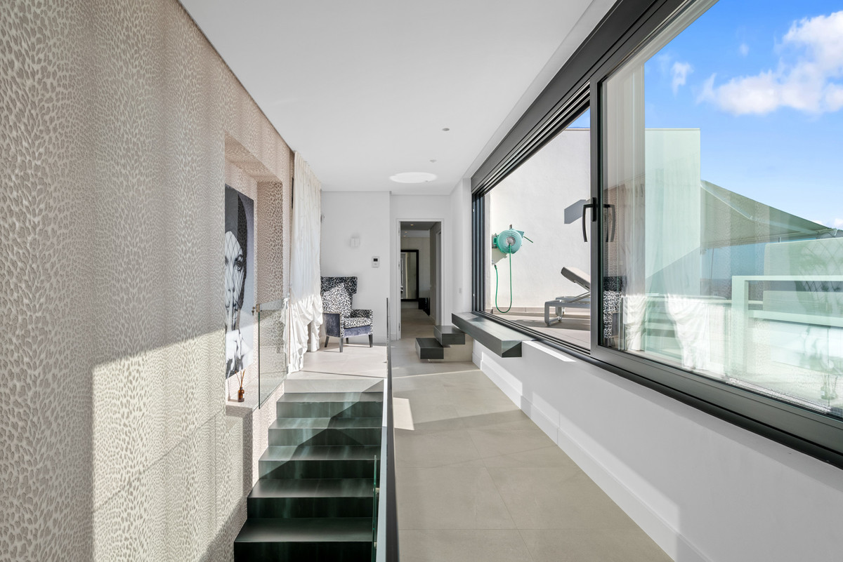 Se vende Villa - Chalet de 4 dormitorios en Costa Del Sol, Málaga, España