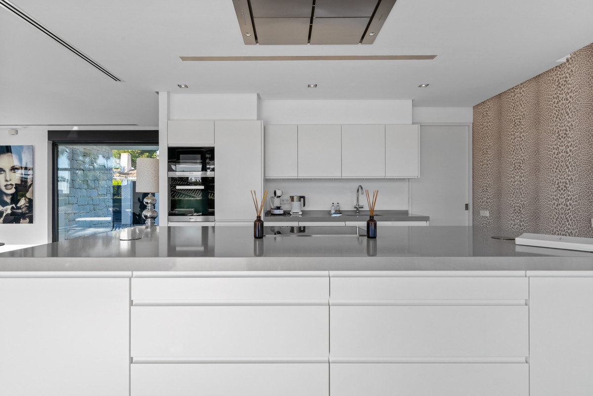 Se vende Villa - Chalet de 4 dormitorios en Costa Del Sol, Málaga, España