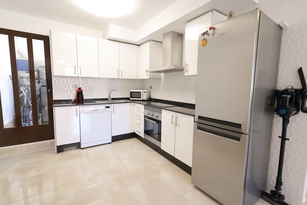2 Bed Townhouse for sale in Lomas De Cabo Roig Costa Blanca, Alicante, Spain