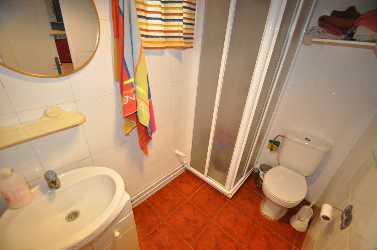 Se vende Villa - Chalet de 5 dormitorios en Costa Blanca, Alicante, España