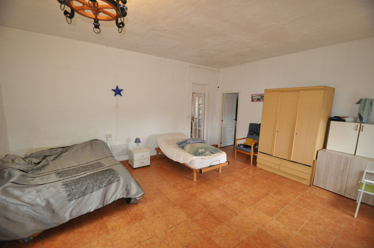 Se vende Villa - Chalet de 5 dormitorios en Costa Blanca, Alicante, España