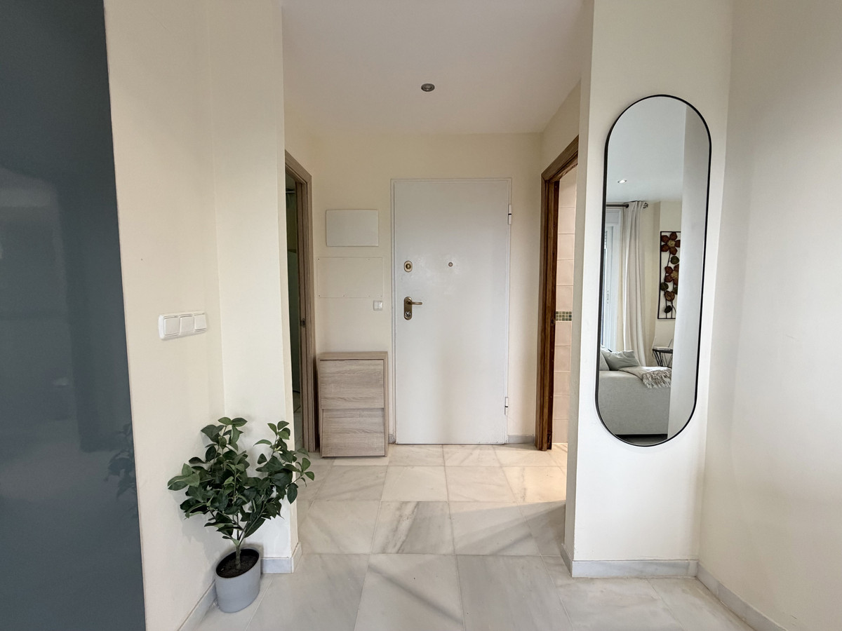 Se vende Apartamento Planta Baja de 3 dormitorios en Costa Del Sol, Málaga, España