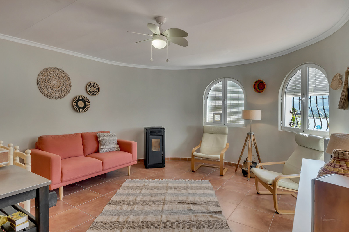 Se vende Villa - Chalet de 5 dormitorios en Costa Blanca, Alicante, España
